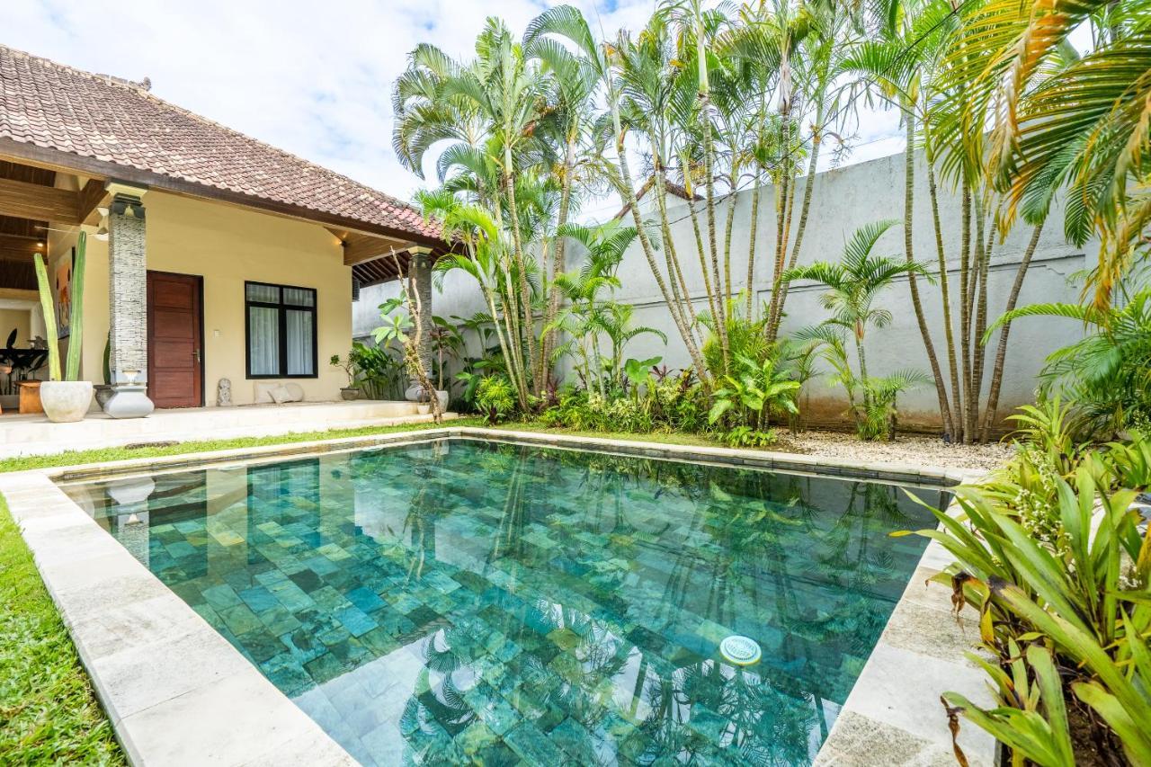 Villa Damai Oasis In The Heart Of Seminyak Exteriör bild